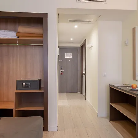 Apartamentos Recoletos-2