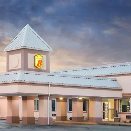 Super 8 By Wyndham Williamsburg-2