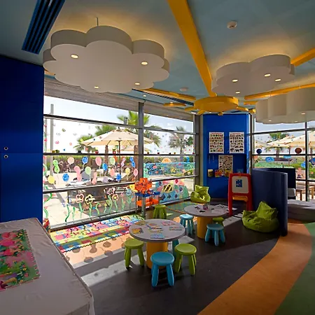 Crowne Plaza Yas Island By Ihg-3