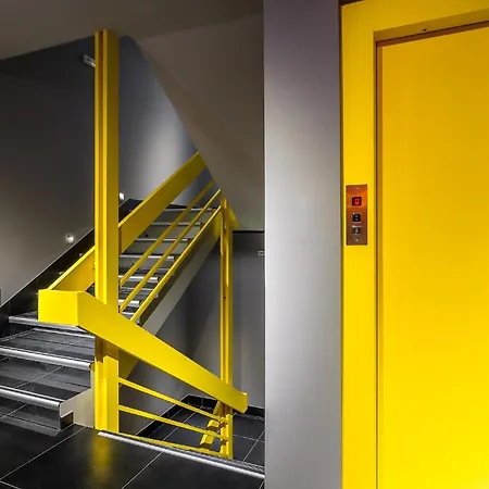 360 Degrees-3