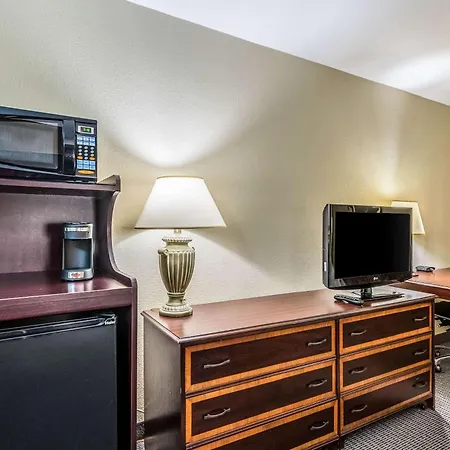 Clarion Hotel Cincinnati North-2