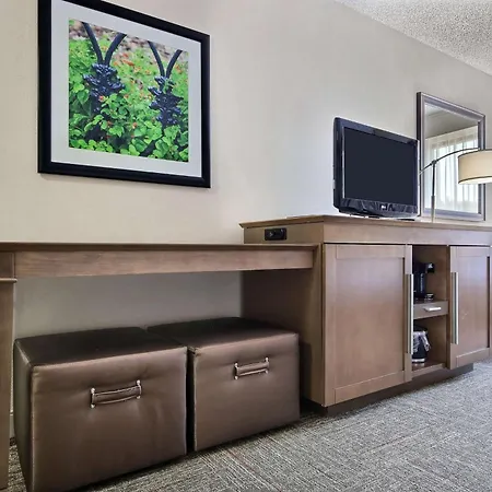 Hampton Inn Savannah-I-95/Richmond Hill-2