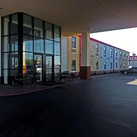 Econo Lodge Truman Inn-3