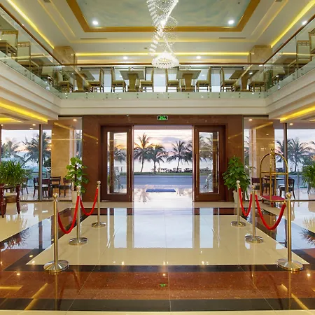 Serene Beach Hotel Danang-2