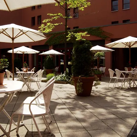 Tryp By Wyndham Halle-2