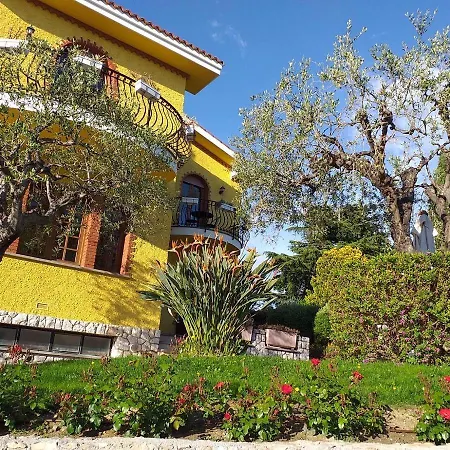 Villa Gaia - Luxury Villa, Pool & Wellness Rooms-2