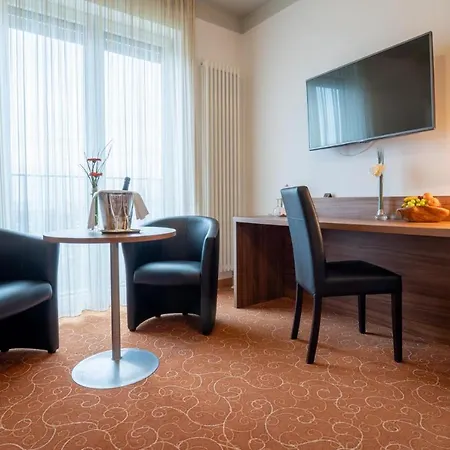 St. Georg - Business Hotel-2