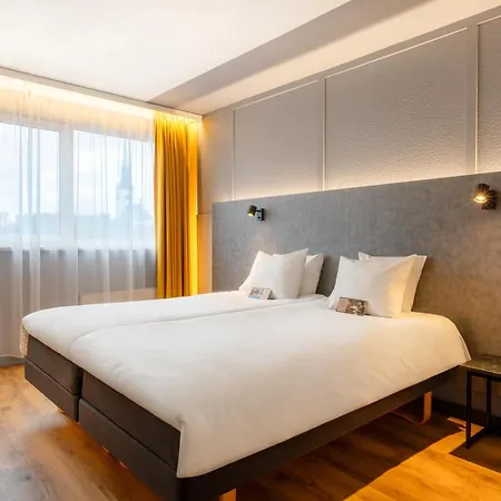 Metropol Hotel-3