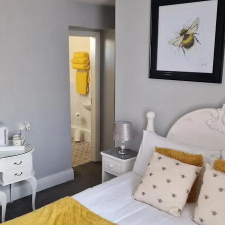 Hawthorn House-3