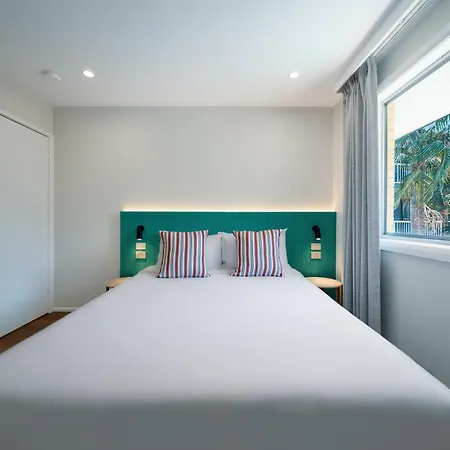 Red Star Palm Beach-2