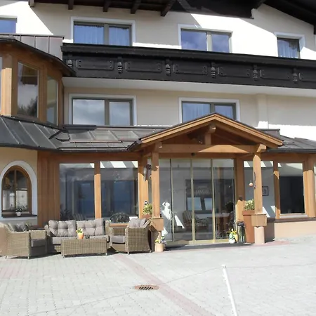 Apart Hotel Ideal-3