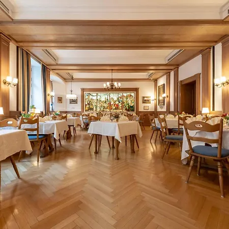 Romantik Hotel zur Post-2