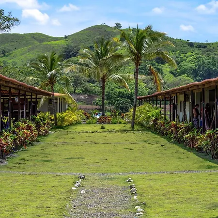 Beach Break Hotel & Surf Camp De Playa Venao-3