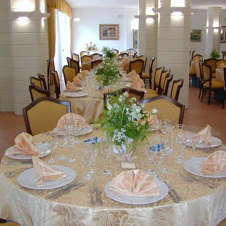 Hotel Selenia Residence-2