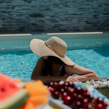 La Perla Luxury Rooms-3
