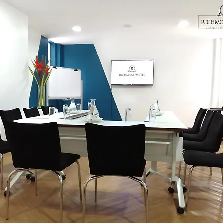 Richmond Suites Hotel-2