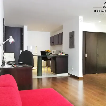 Richmond Suites Hotel-3