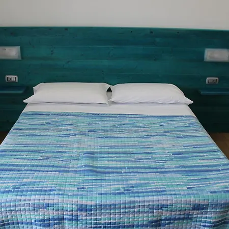 Otto&Mezzo B&B-3