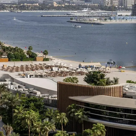 Seven Palm Hotel With West Beach Access-3