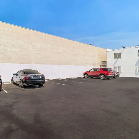 Rodeway Inn & Suites North Hollywood Burbank Airport - Universal Area-3