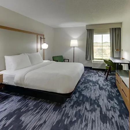Fairfield Inn & Suites Southport-2