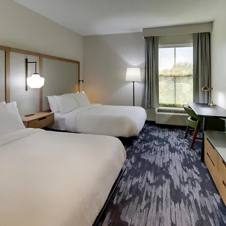 Fairfield Inn & Suites Southport-3