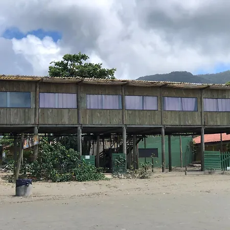 Pousada Pé Na Areia 1-2