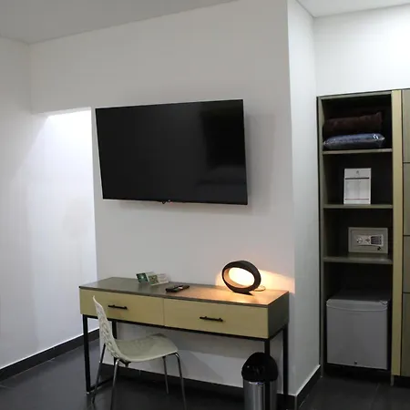 Hotel Merlott Lleras-3