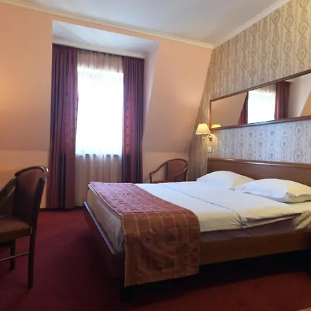 Hotel Brasov-3