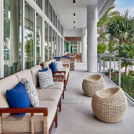 Ac Hotel By Marriott Fort Lauderdale Beach-3