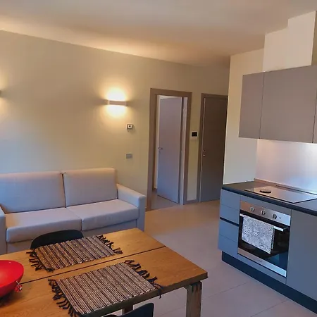 The 6 Apartments S-3