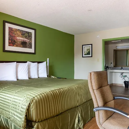 Country Hearth Inn & Suites Marietta-2