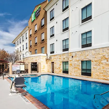 Holiday Inn Express & Suites Del Rio By Ihg-3