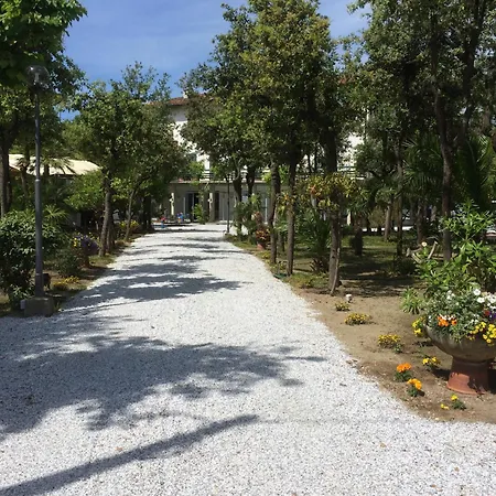 Hotel Raffaelli Villa Angela-2