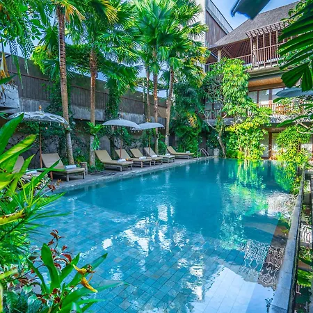 Purana Suite Ubud-2