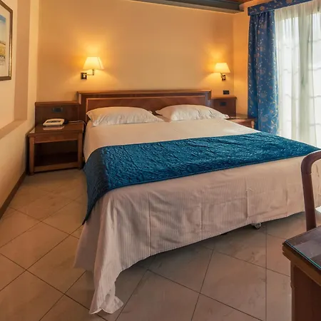 Hotel Bettina-3