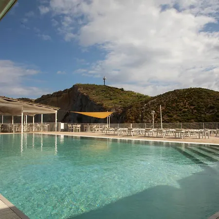 Hotel Chiaia Di Luna-3