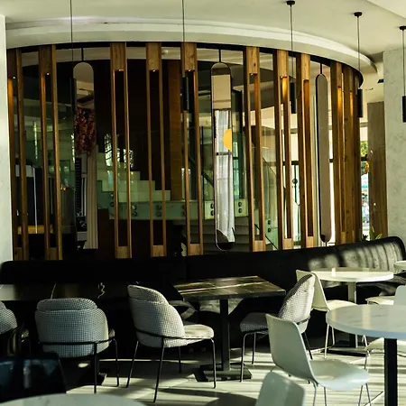 Riviera Blue Hotel-3