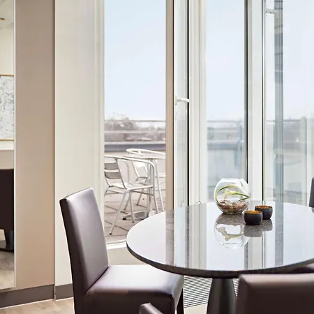 Lindner Hotel Dusseldorf Airport, Part Of Jdv By Hyatt-2