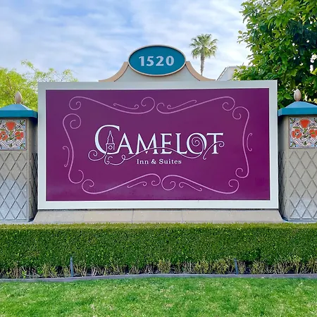 Anaheim Camelot Inn & Suites-3