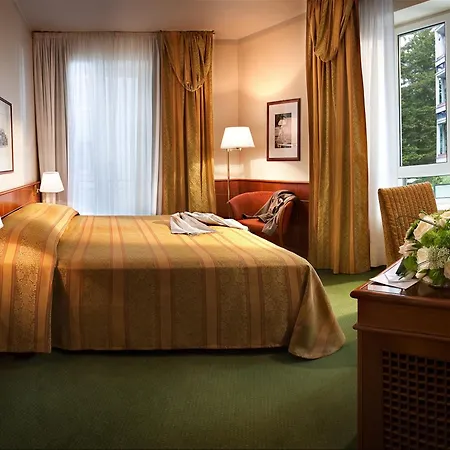 Hotel Cavour-2