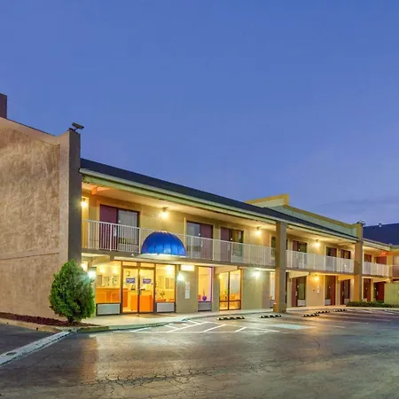Rodeway Inn Norcross-3