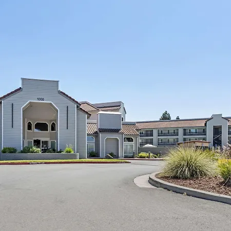 Country Inn & Suites By Radisson, Vallejo Napa Valley, Ca-3