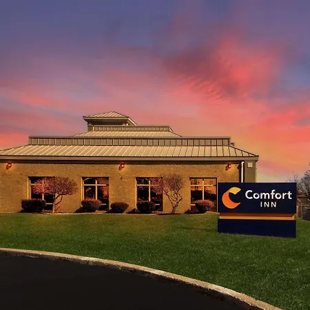 Comfort Inn Huntington Near University-3
