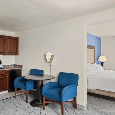 Holiday Inn Express & Suites New Buffalo, Mi By Ihg-3