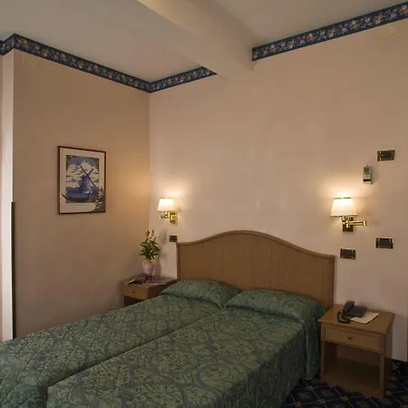 Hotel Villa Tiziana-3