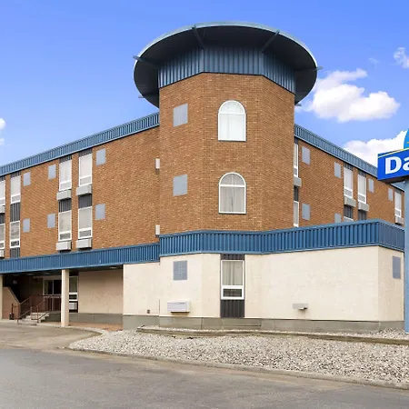 Days Inn By Wyndham Estevan-2