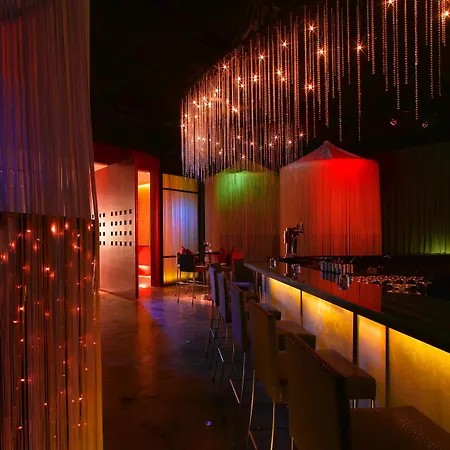 Cosmo Hotel Hong Kong By Dorsett Hotels-2