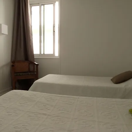 Le Petit Hotel-3