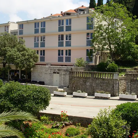Hotel Komodor-2